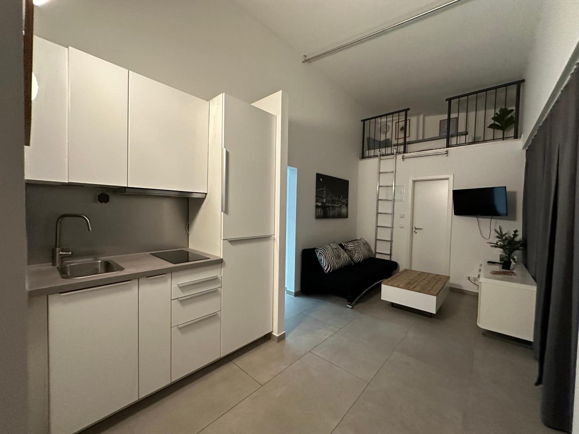 Estelada Boarding Houses - Bogenhausen München Buitenkant foto