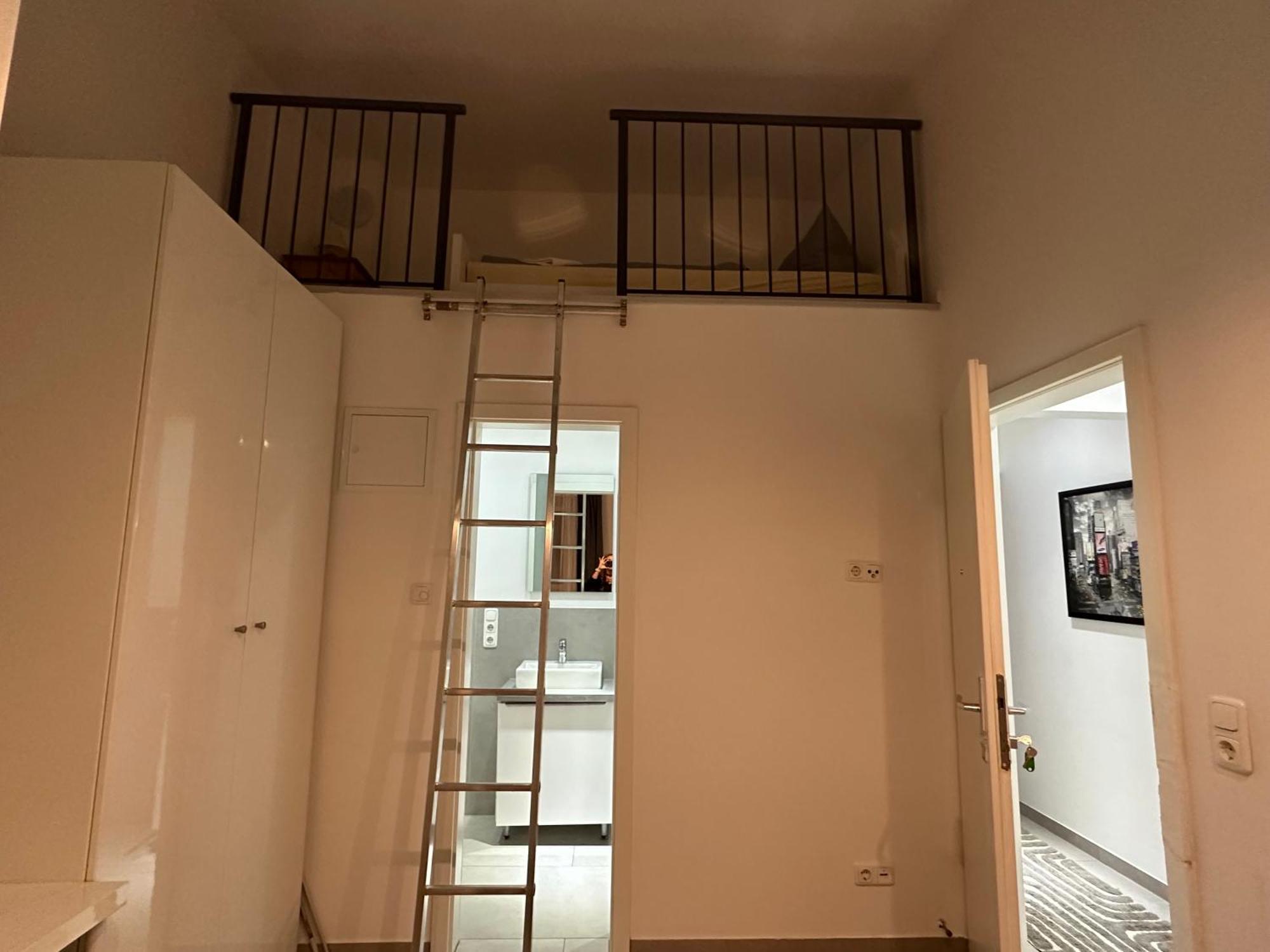 Estelada Boarding Houses - Bogenhausen München Buitenkant foto